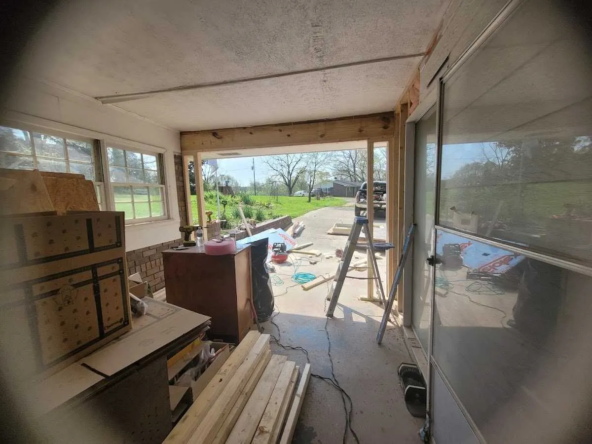 Air movers and dehumidifier for Drying & Dehumidification in Moore